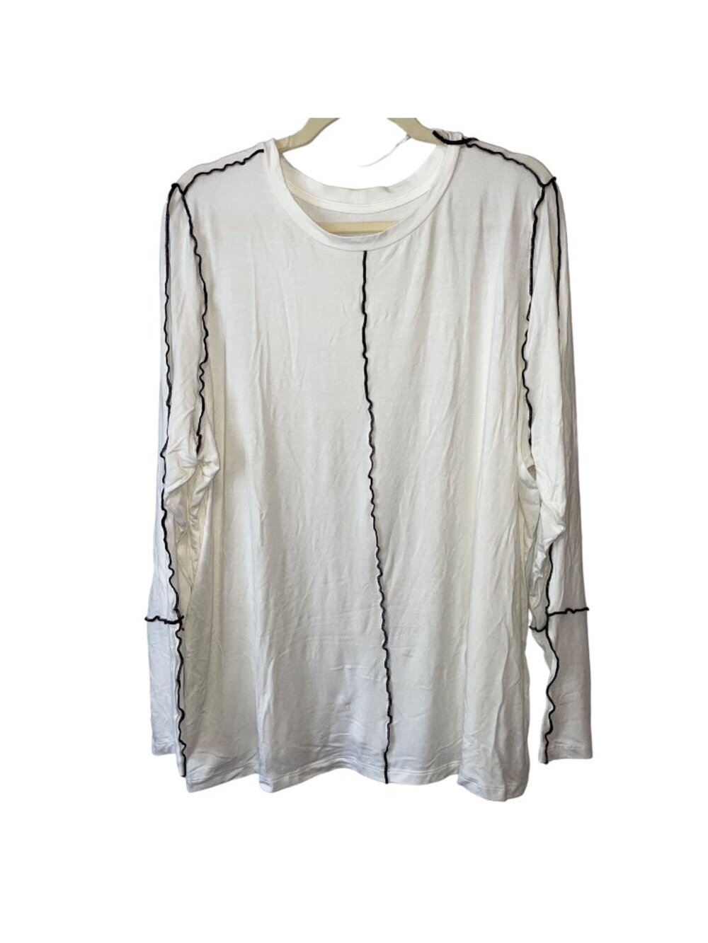 NWT Ava & Viv Long Sleeve White Top Black Stitching Size 2X Modal/Spandex
